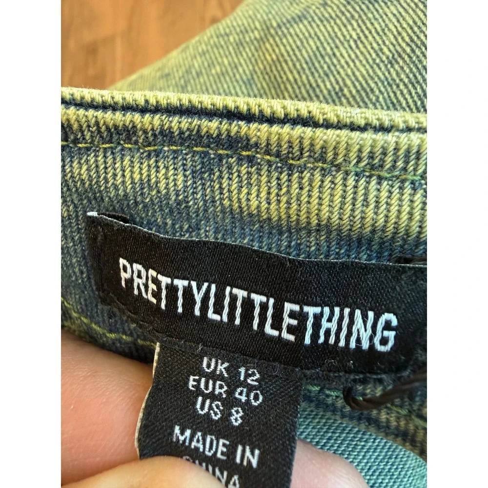 PrettyLittleThing Green Tint Vintage Wash Low Rise Denim Mini Skirt US 8 NWT